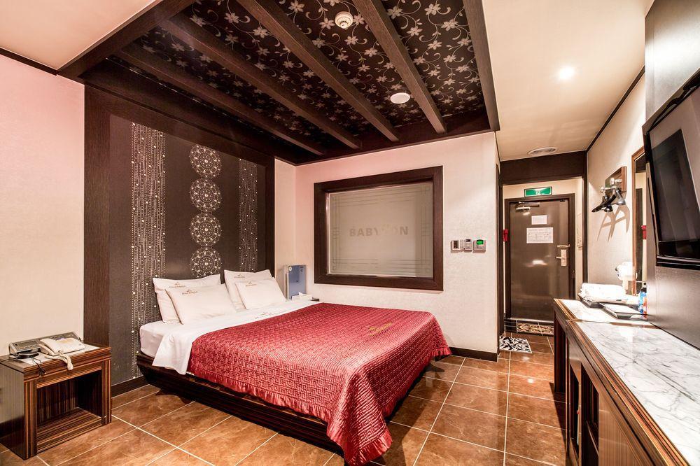 סיאול Hotel Tirol מראה חיצוני תמונה