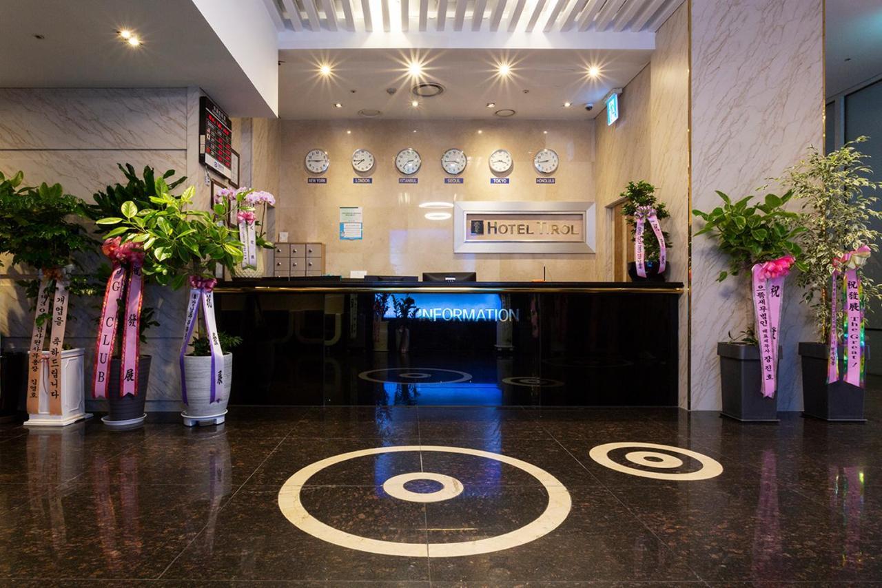 סיאול Hotel Tirol מראה חיצוני תמונה